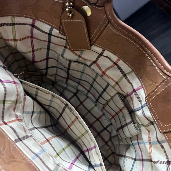 Vintage Wicker Coach tote - Picture 4 of 5